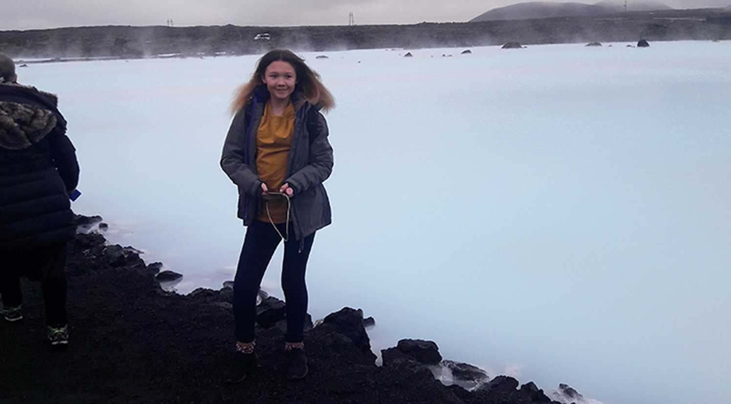 Carys in Iceland